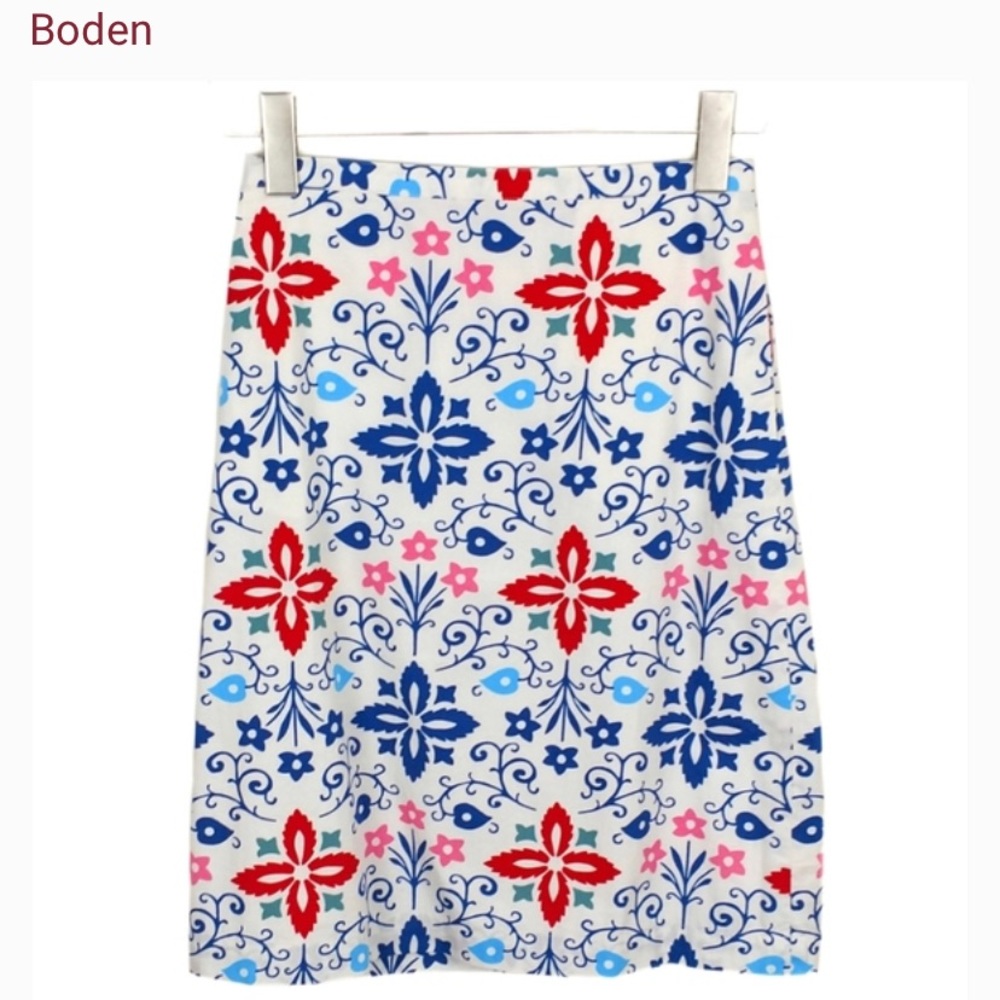 EUC Boden cotton Francesca red white & blues A-line skirt 10R and 12R US